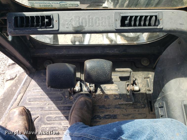 image for item EN9815 2008 Bobcat 435 mini excavator