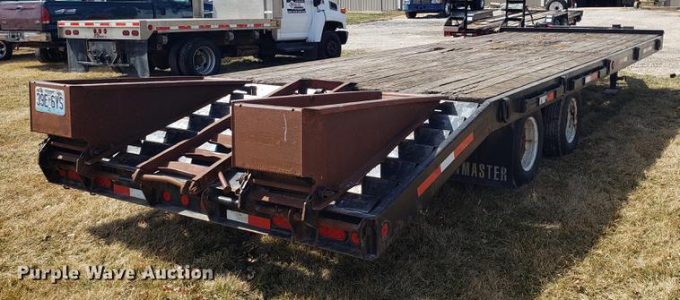 image for item EN9820 2001 Townstar T20 equipment trailer