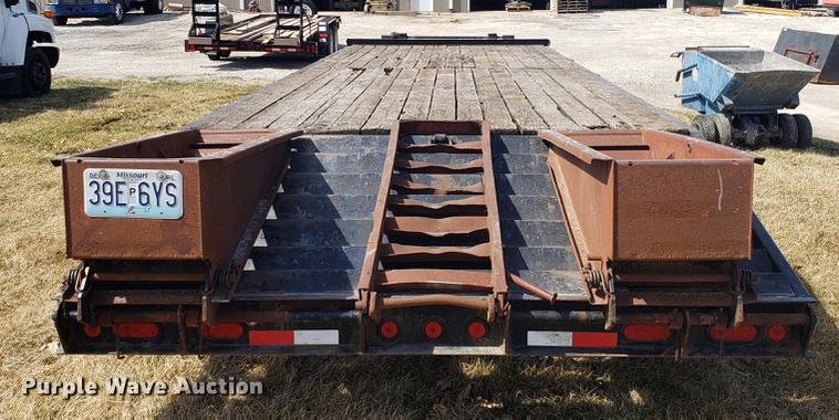 image for item EN9820 2001 Townstar T20 equipment trailer