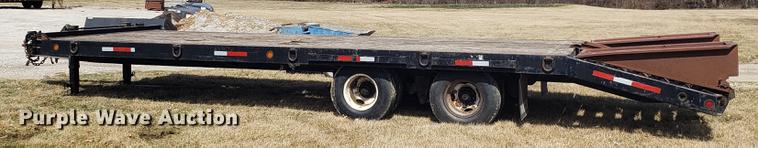 image for item EN9820 2001 Townstar T20 equipment trailer