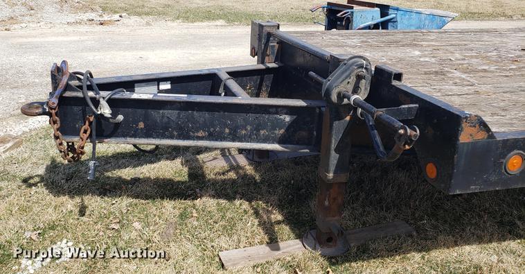 image for item EN9820 2001 Townstar T20 equipment trailer