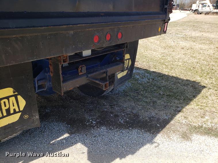 image for item EN9823 2002 Kenworth T300 dump truck