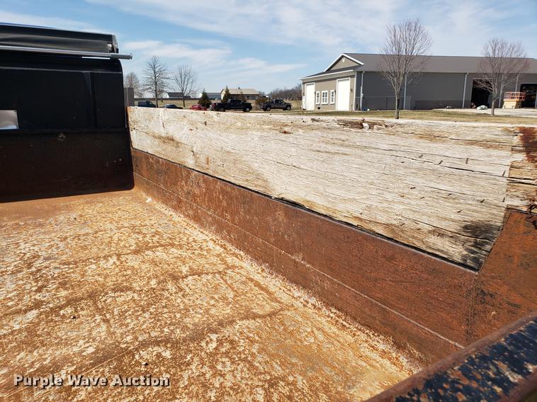 image for item EN9823 2002 Kenworth T300 dump truck