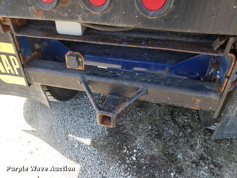 image for item EN9823 2002 Kenworth T300 dump truck