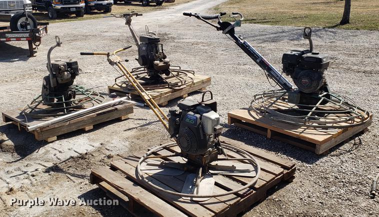 image for item EN9824 (4) concrete trowels