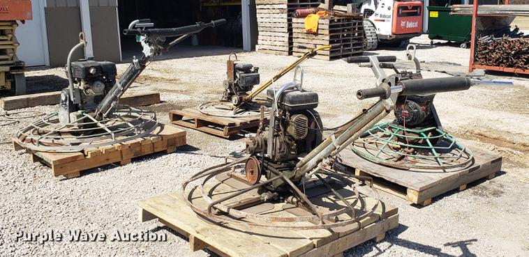 image for item EN9824 (4) concrete trowels