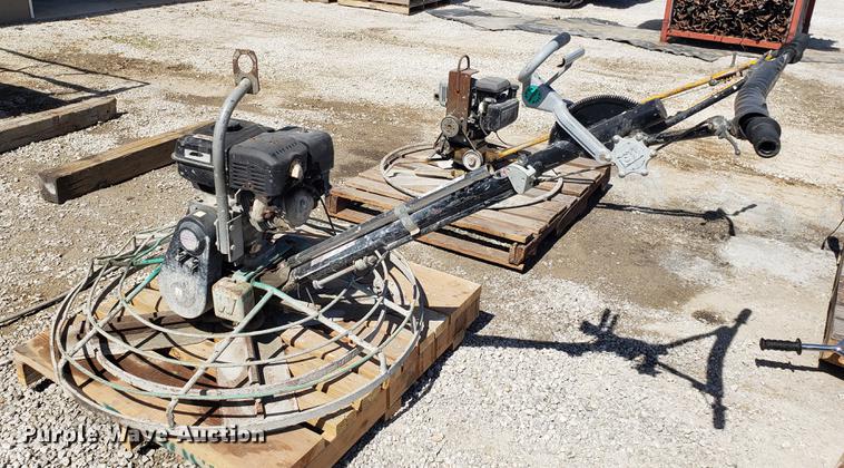 image for item EN9824 (4) concrete trowels