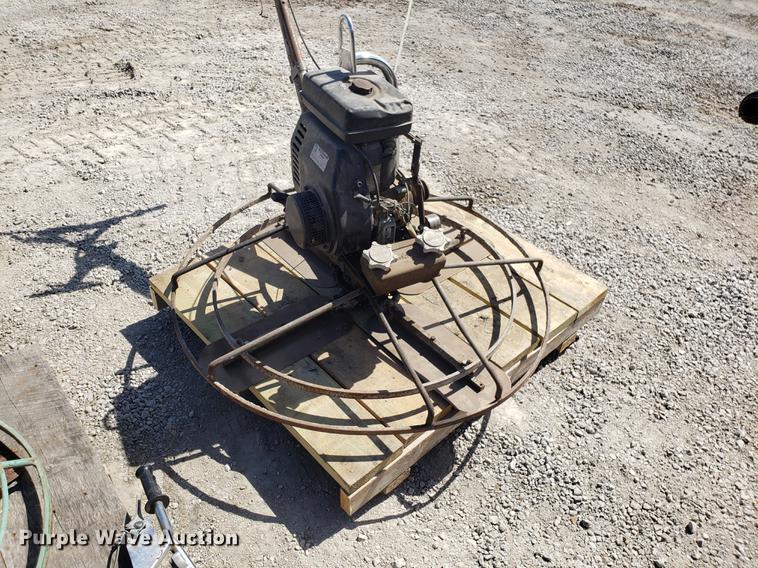 image for item EN9824 (4) concrete trowels