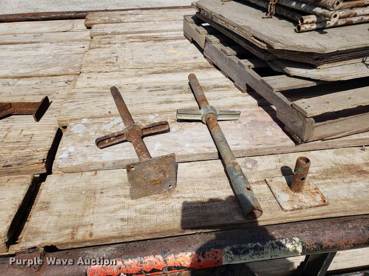 image for item EN9826 Scaffold accessories