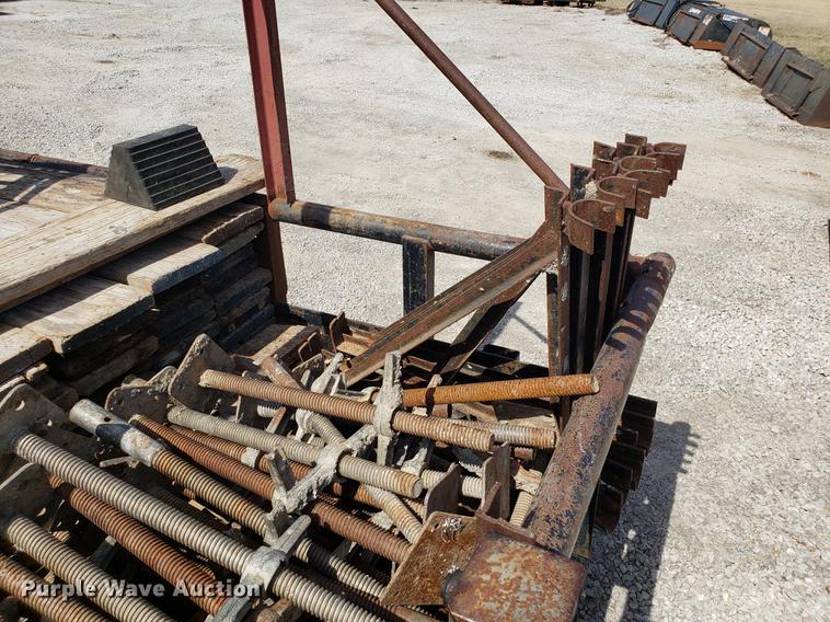 image for item EN9826 Scaffold accessories