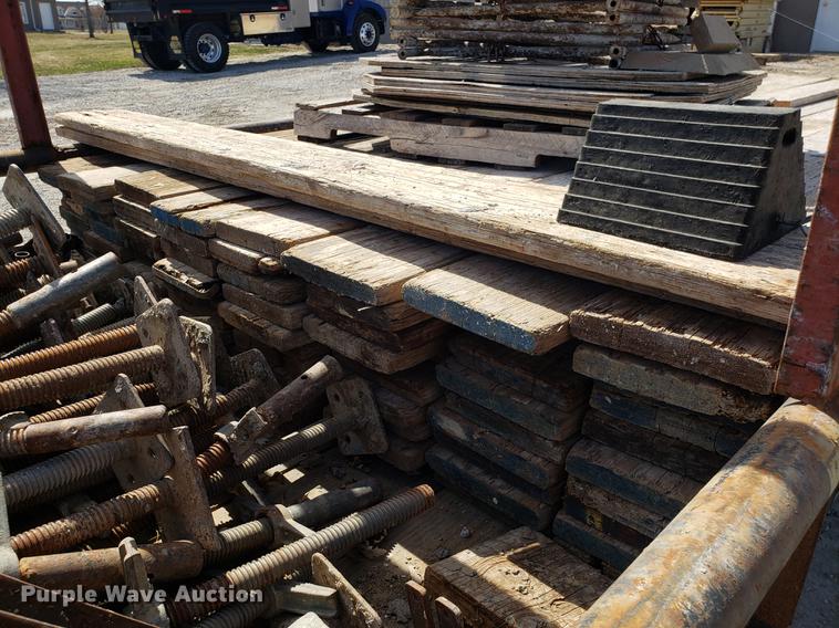 image for item EN9826 Scaffold accessories