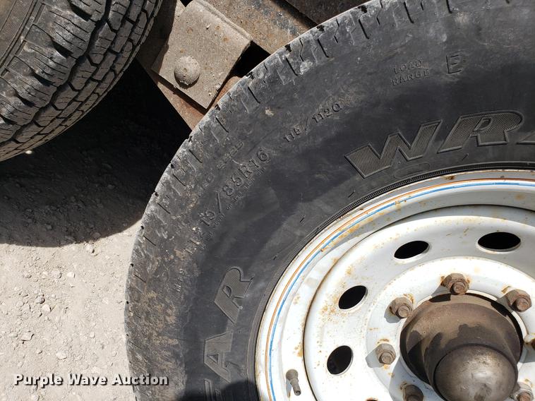 image for item EN9827 1992 utility trailer