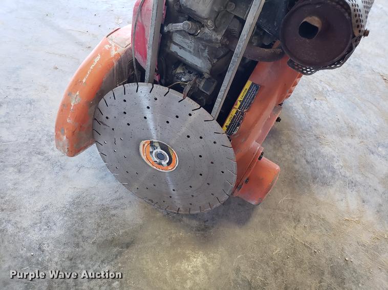 image for item EN9830 Clipper concrete saw