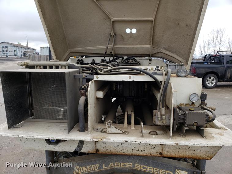 image for item EN9858 1999 Somero S100 laser screed