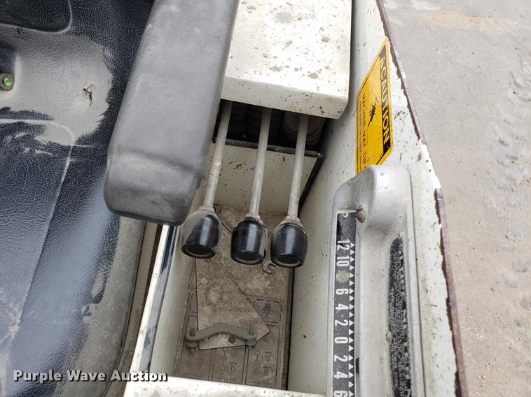 image for item EN9858 1999 Somero S100 laser screed