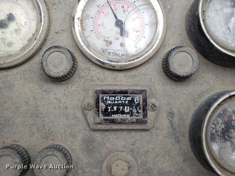 image for item EN9858 1999 Somero S100 laser screed