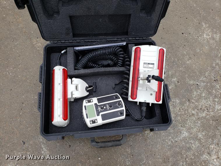 image for item EN9858 1999 Somero S100 laser screed