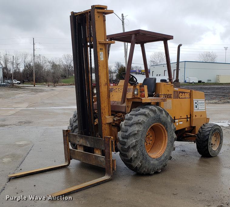 image for item EN9860 Case 586E Construction King forklift