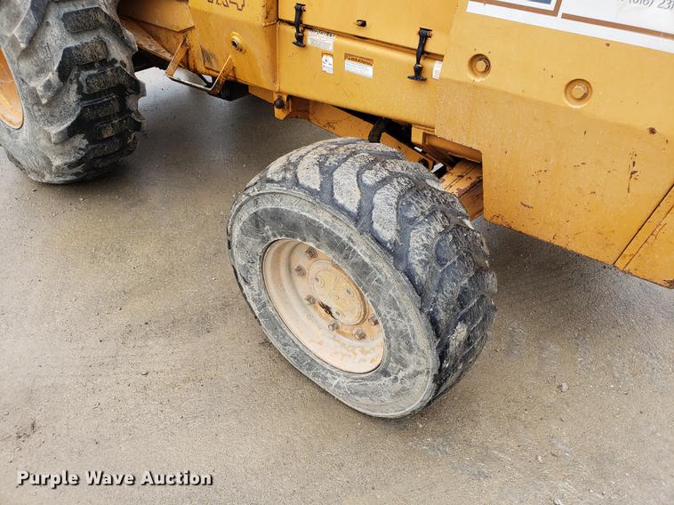 image for item EN9860 Case 586E Construction King forklift