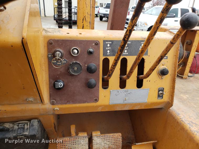 image for item EN9860 Case 586E Construction King forklift