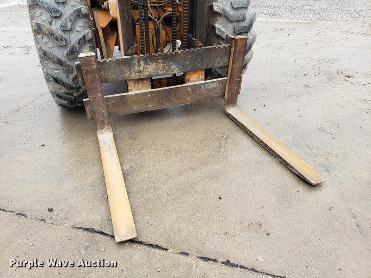 image for item EN9860 Case 586E Construction King forklift