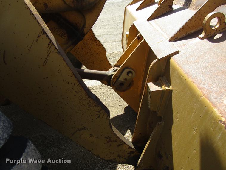 image for item EU9594 1992 Caterpillar 950F wheel loader