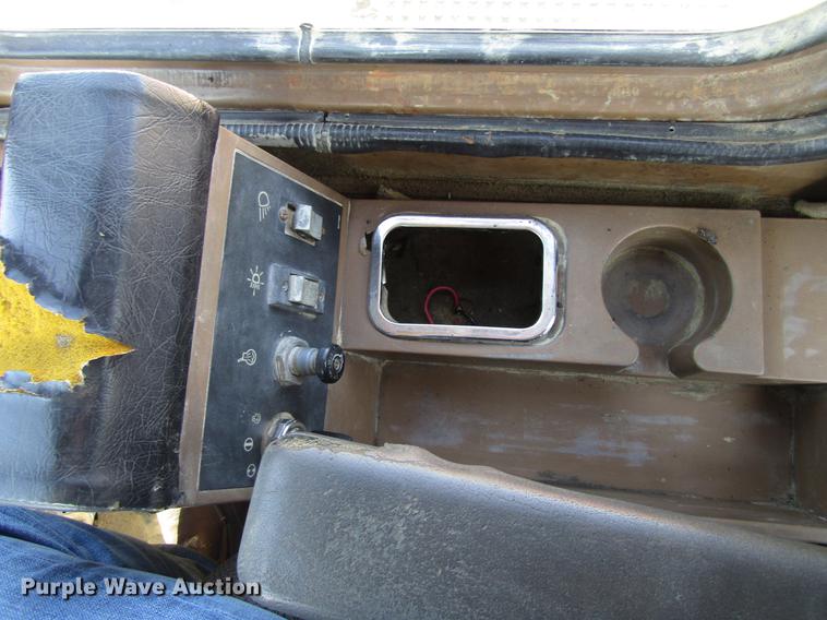 image for item EU9594 1992 Caterpillar 950F wheel loader