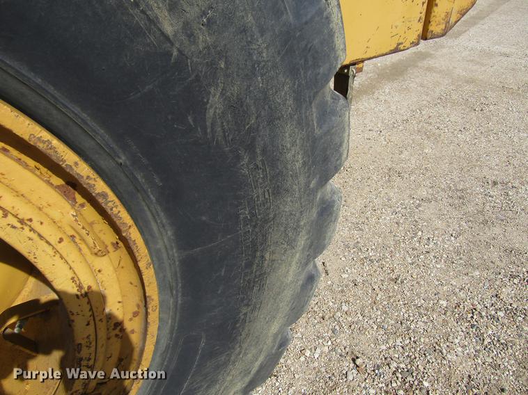 image for item EU9594 1992 Caterpillar 950F wheel loader