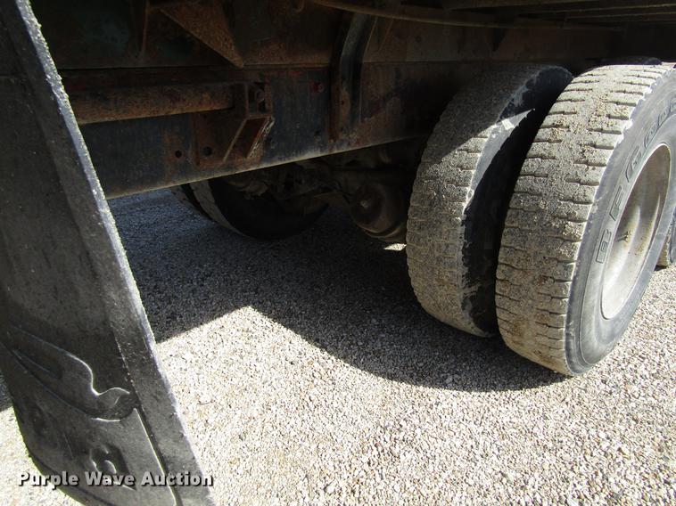 image for item EU9595 1986 Mack DM600 dump truck