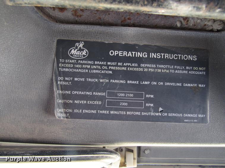 image for item EU9595 1986 Mack DM600 dump truck