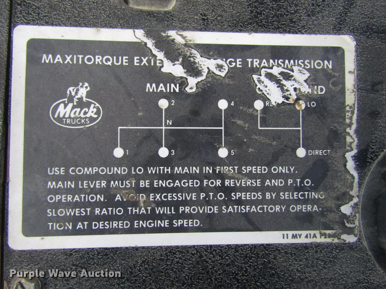 image for item EU9595 1986 Mack DM600 dump truck