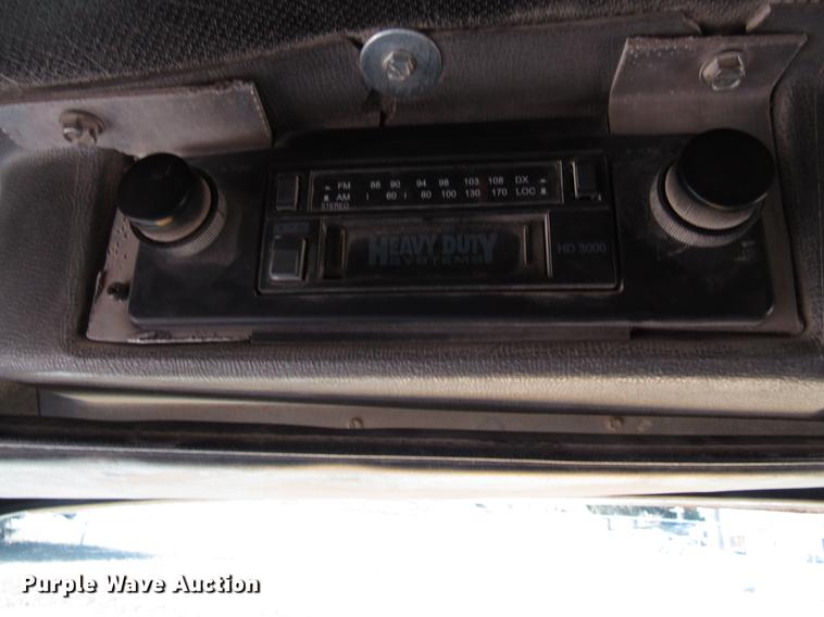 image for item EU9595 1986 Mack DM600 dump truck