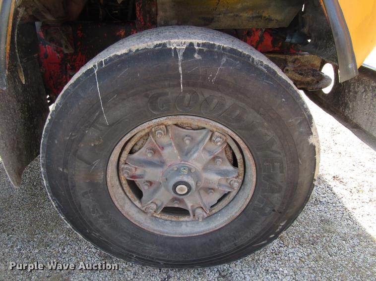 image for item EU9595 1986 Mack DM600 dump truck