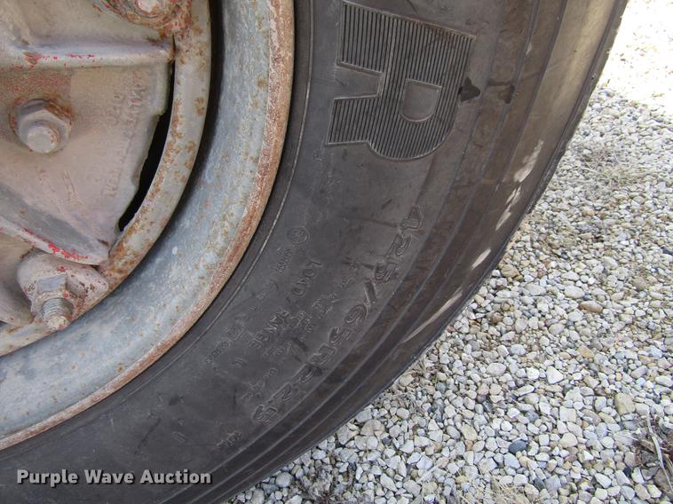 image for item EU9595 1986 Mack DM600 dump truck