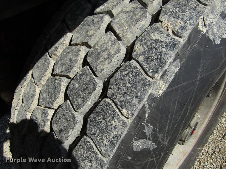 image for item EU9595 1986 Mack DM600 dump truck