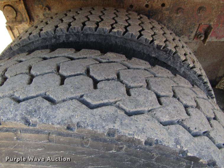 image for item EU9595 1986 Mack DM600 dump truck