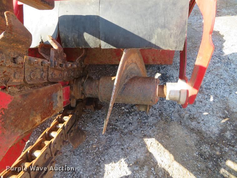 image for item EV9595 Barreto 1324-ST trencher
