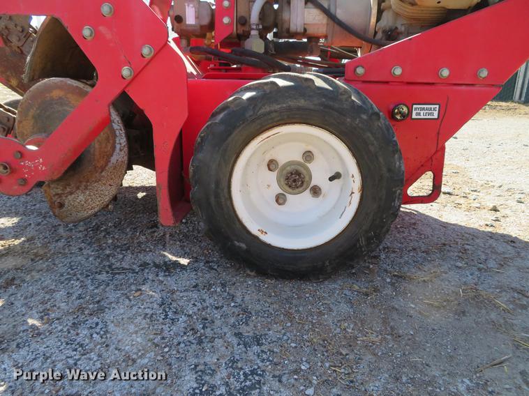image for item EV9595 Barreto 1324-ST trencher