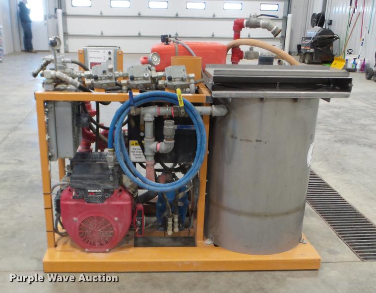 image for item EW9990 Geo Loop 40-500 grout mixer