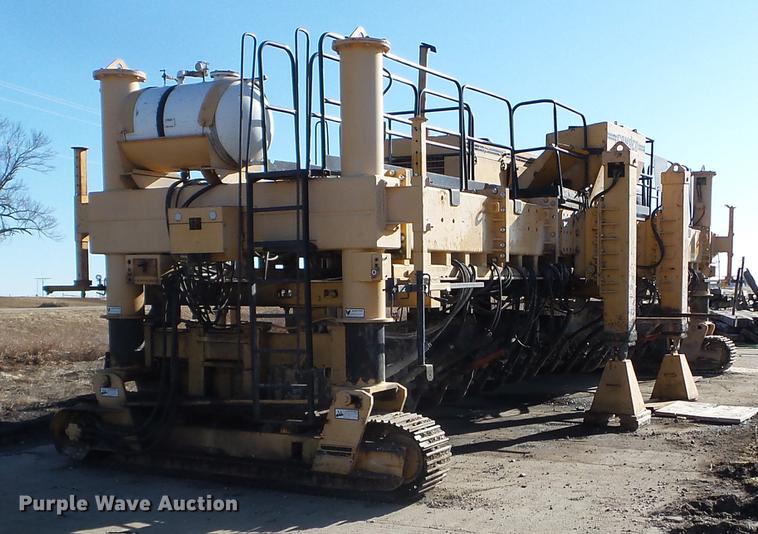 image for item EW9991 1997 Gomaco GP2600 slipform paver