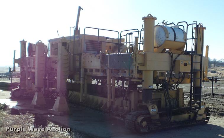 image for item EW9991 1997 Gomaco GP2600 slipform paver