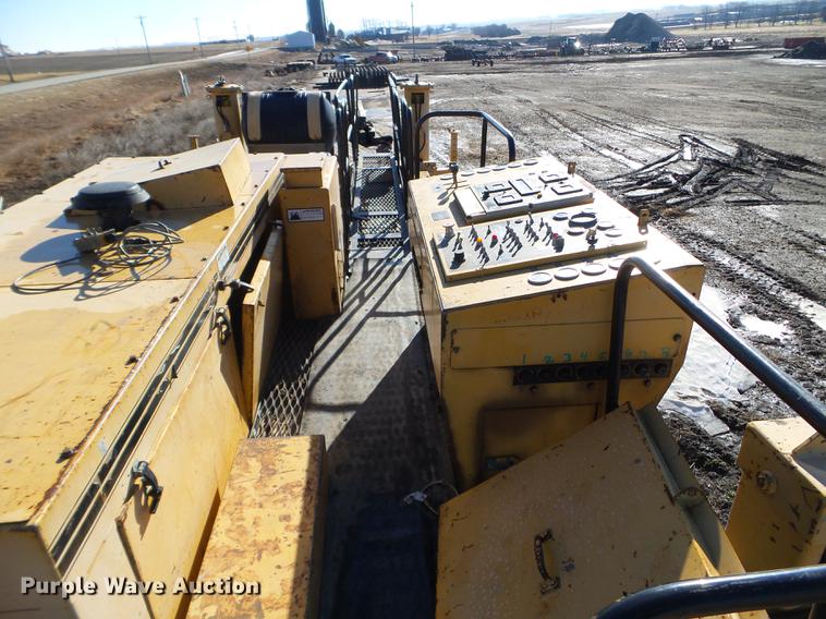 image for item EW9991 1997 Gomaco GP2600 slipform paver