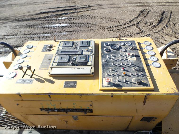 image for item EW9991 1997 Gomaco GP2600 slipform paver