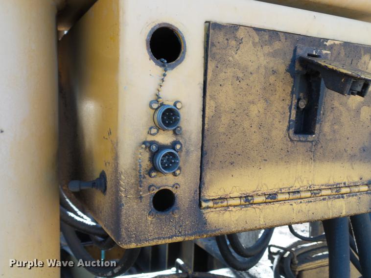 image for item EW9991 1997 Gomaco GP2600 slipform paver