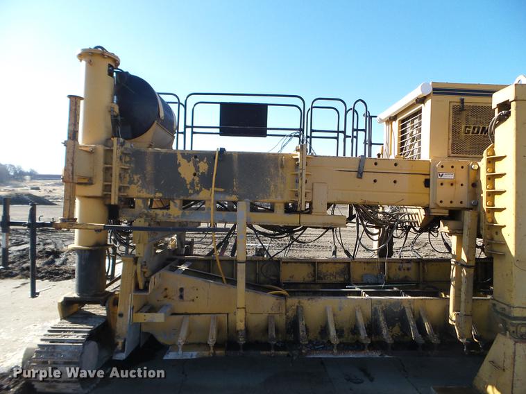 image for item EW9991 1997 Gomaco GP2600 slipform paver