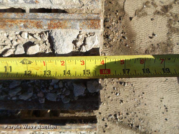 image for item EW9991 1997 Gomaco GP2600 slipform paver