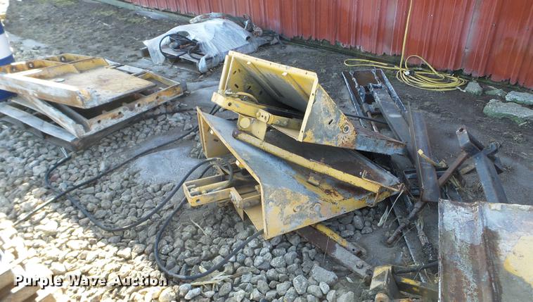 image for item EW9991 1997 Gomaco GP2600 slipform paver