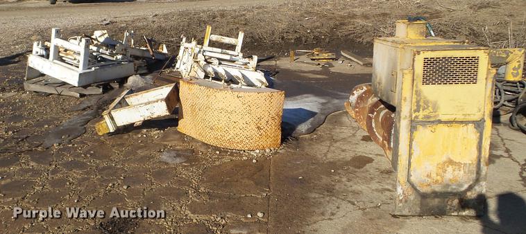 image for item EW9991 1997 Gomaco GP2600 slipform paver