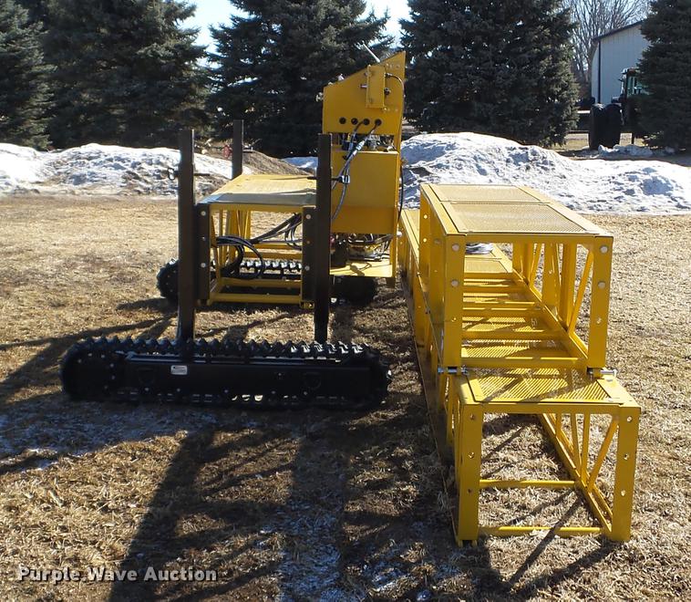 image for item EW9992 2018 Gomaco 4000 Spanit work bridge