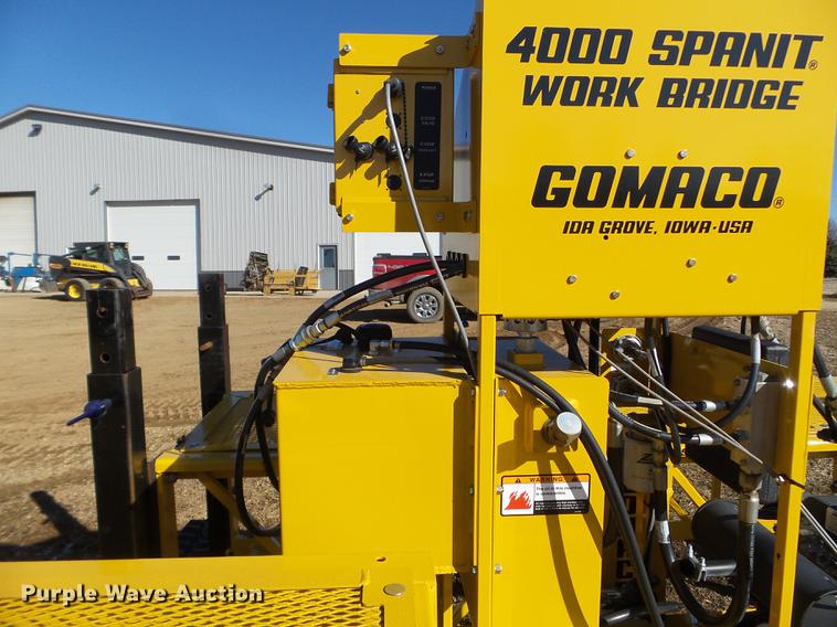 image for item EW9992 2018 Gomaco 4000 Spanit work bridge